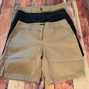 Bundle of 3 Bermuda shorts